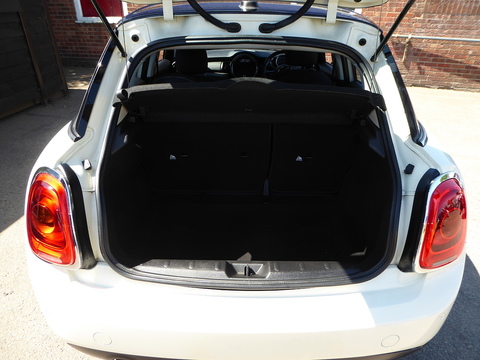 1.5 Cooper Hatchback 5dr Petrol Manual Euro 6 (s/s) (136 ps)