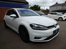 Volkswagen Golf TSI SE Nav 