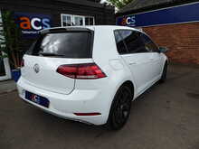 Volkswagen Golf TSI SE Nav 
