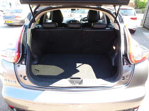 Bose Personal Edition SUV 1.6 Manual Petrol