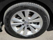 Volkswagen Golf SV TDI BlueMotion Tech SE 