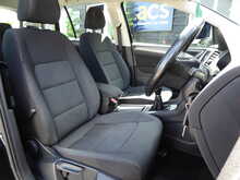 Volkswagen Golf SV TDI BlueMotion Tech SE 