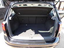 Volkswagen Golf SV TDI BlueMotion Tech SE 