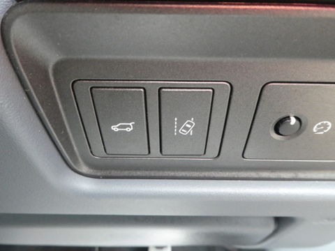 2.0 TD4 HSE Dynamic SUV 5dr Diesel Auto 4WD Euro 6 (s/s) (180 ps)