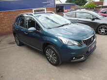 Peugeot 2008 BlueHDi Active 