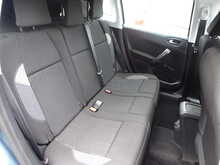 Peugeot 2008 BlueHDi Active 