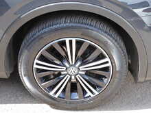 Volkswagen Tiguan TDI BlueMotion Tech SE Navigation 