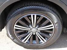 Volkswagen Tiguan TDI BlueMotion Tech SE Navigation 