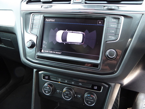 2.0 TDI BlueMotion Tech SE Navigation SUV 5dr Diesel DSG 4Motion Euro 6 (s/s) (150 ps)