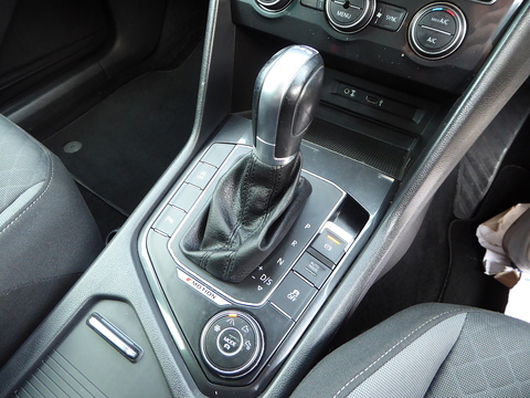 2.0 TDI BlueMotion Tech SE Navigation SUV 5dr Diesel DSG 4Motion Euro 6 (s/s) (150 ps)