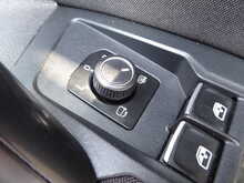 Volkswagen Tiguan TDI BlueMotion Tech SE Navigation 