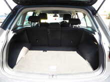 Volkswagen Tiguan TDI BlueMotion Tech SE Navigation 