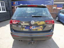 Volkswagen Tiguan TDI BlueMotion Tech SE Navigation 