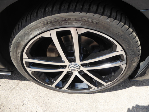 2.0 TDI BlueMotion Tech GTD Hatchback 5dr Diesel Manual Euro 6 (s/s) (184 ps)