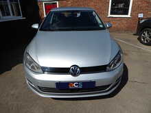 Volkswagen Golf TDI BlueMotion Tech SE 