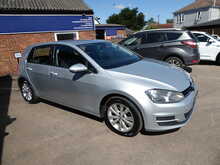 Volkswagen Golf TDI BlueMotion Tech SE 