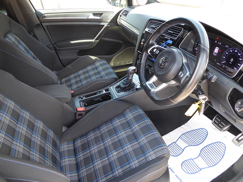 1.4 TSI 8.7kWh GTE Hatchback 5dr Petrol Plug-in Hybrid DSG Euro 6 (s/s) (204 ps)