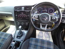 Volkswagen Golf TSI GTE 