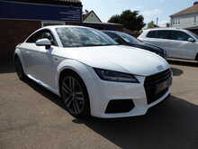 Audi TT TFSI S line 