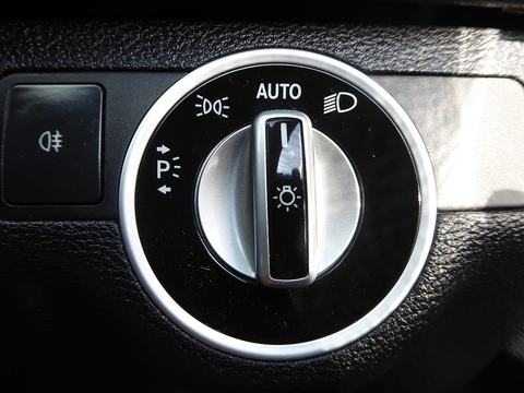 2.1 E250 CDI BlueEfficiency Avantgarde Estate 5dr Diesel Tiptronic Euro 5 (204 ps)
