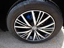 Volkswagen Golf TDI SE Nav 