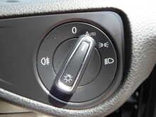 Volkswagen Golf TDI SE Nav 