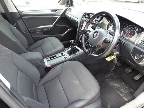 1.6 TDI SE Nav Hatchback 5dr Diesel Manual Euro 6 (s/s) (115 ps)