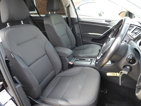 1.6 TDI SE Nav Hatchback 5dr Diesel Manual Euro 6 (s/s) (115 ps)