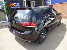 Volkswagen Golf TDI SE Nav 