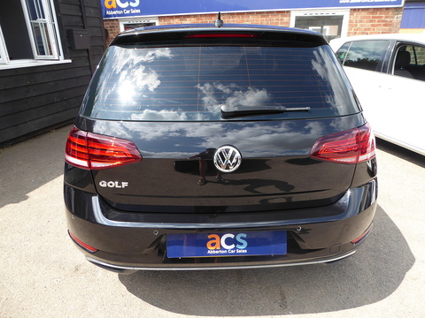 1.6 TDI SE Nav Hatchback 5dr Diesel Manual Euro 6 (s/s) (115 ps)
