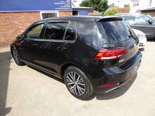 Volkswagen Golf TDI SE Nav 