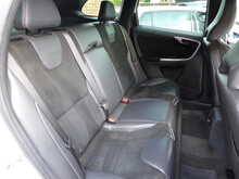 Volvo XC60 D4 R-Design Nav 