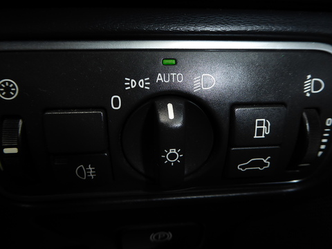 2.0 D4 R-Design Nav SUV 5dr Diesel Manual Euro 6 (s/s) (190 ps)