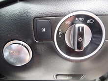 Mercedes-Benz B Class B180 Exclusive Edition 