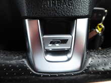 Volkswagen Tiguan TDI BlueMotion Tech R-Line 