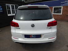 Volkswagen Tiguan TDI BlueMotion Tech R-Line 