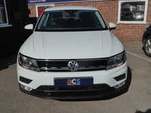 Volkswagen Tiguan TDI BlueMotion Tech SE Navigation 
