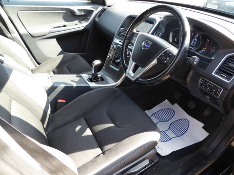 2.0 D4 SE Nav SUV 5dr Diesel Manual Euro 6 (s/s) (181 ps)