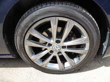 Volkswagen Golf SV TDI BlueMotion Tech SE 