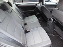 Volkswagen Golf SV TDI BlueMotion Tech SE 