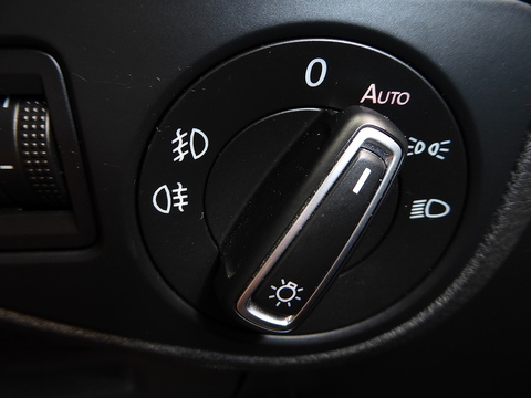 1.6 TDI BlueMotion Tech SE MPV 5dr Diesel DSG Euro 6 (s/s) (110 ps)