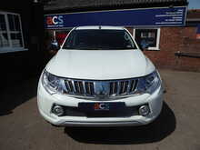 Mitsubishi L200 DI-D DC Barbarian 