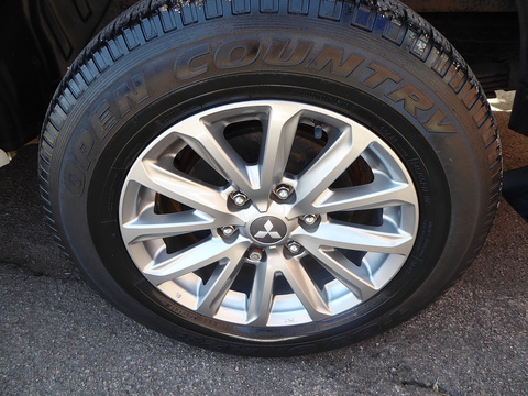 2.4 DI-D DC Barbarian Pickup Double Cab 4dr Diesel Manual 4WD Euro 6 (178 ps)