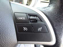 Mitsubishi L200 DI-D DC Barbarian 