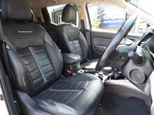 Mitsubishi L200 DI-D DC Barbarian 