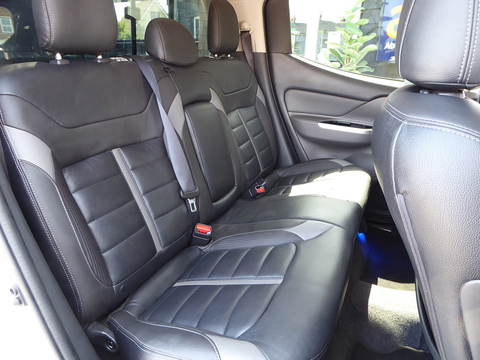 2.4 DI-D DC Barbarian Pickup Double Cab 4dr Diesel Manual 4WD Euro 6 (178 ps)