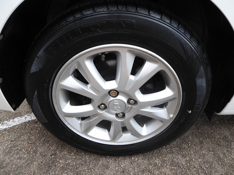 1.2 Blue Drive SE Hatchback 5dr Petrol Manual Euro 6 (s/s) (84 ps)