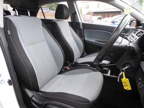 1.2 Blue Drive SE Hatchback 5dr Petrol Manual Euro 6 (s/s) (84 ps)