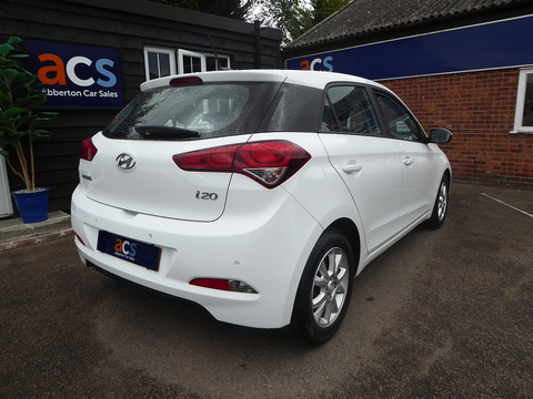 1.2 Blue Drive SE Hatchback 5dr Petrol Manual Euro 6 (s/s) (84 ps)