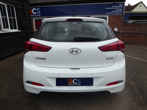 1.2 Blue Drive SE Hatchback 5dr Petrol Manual Euro 6 (s/s) (84 ps)